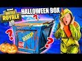 UNBOXING FORTNITE HALLOWEEN MYSTERY BOX!! 📦❓Fortnite SKINS, Toys, PICKAXE & More!