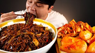For today's mukbang, I'll enjoy Suji Bulgogi Black Bean Noodles, Cabbage Kimchi, and Chonggak Kimchi