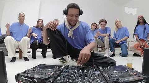 sundaiitape: BOII IN PARIS (chill soul, rnb, hiphop edits)