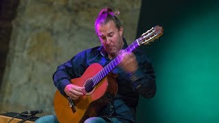 Albertus. The Journey beyond the six strings/ Viaje tras las seis cuerdas guitar tour.
