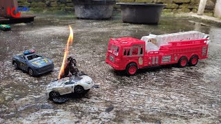 Balapan mobil di kejar mobil polisi di tolong mobil pemadam kebakaran | truk, mobil mainan | iq kids screenshot 4