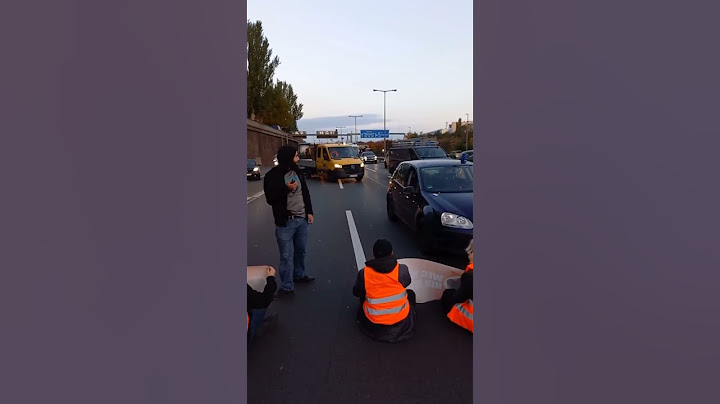 Blockade #letztegeneration auf Autobahn wurde von Zivilpolizisti gestört #klima #berlin #protest
