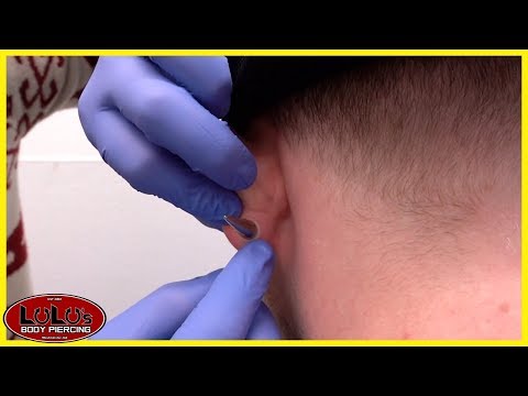 Stretching Ryans Ear Lobe!! *Painful*