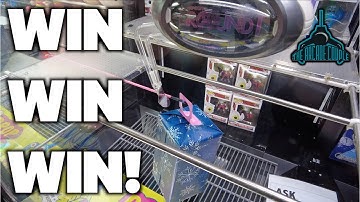 So MANY UFO Catcher Wins At Round 1 Arcade!