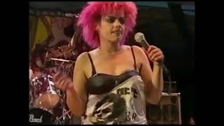 NINA HAGEN &quot;BERLIN IST DUFTE&quot; LIVE BERLIN 18/06/1988 (video)