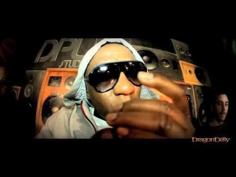 Dragon Davy - "Stickee-Stickee Weedmix" feat. Daddy Mory et Taïro [CLIP OFFICIEL]