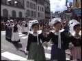 Quimper- Défilé des Guises-Festival de Cornouaille (21-07-2002) partie 1