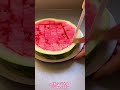 تقطيع البطيخ مربعات للأطفال 