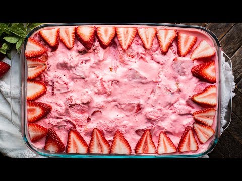 strawberry-angel-food-dessert