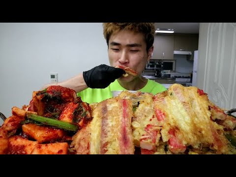 꽃돼지 인천 모듬전 깍두기 배추김치 한식 먹방[korean food]mukbang Eating show