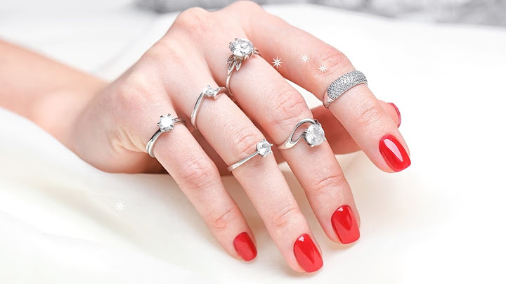 What Rings on Each Finger Really Mean:  Unlock the Hidden Symbolism