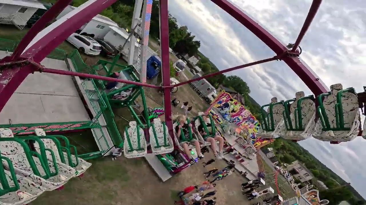 Lunapark Josef Pech - karuzela Extreme on ride Mosina 2025