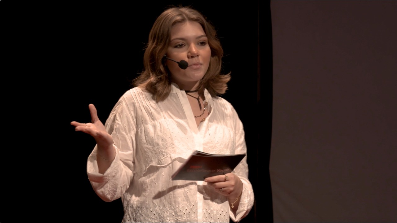 Como o construtivismo transformou quem eu sou | Natália Maia Tavares | TEDxEscola Parque Youth