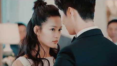 SHORT Li Qin e Shawn Dou dançando em baile na série "Tears in Heaven"