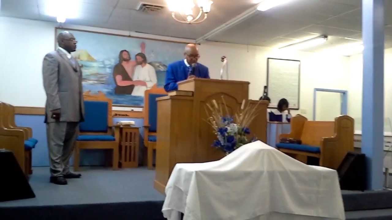 Pastor Lee Whitiker Solid Rock Baptist Church Pine Bluff Ar. YouTube