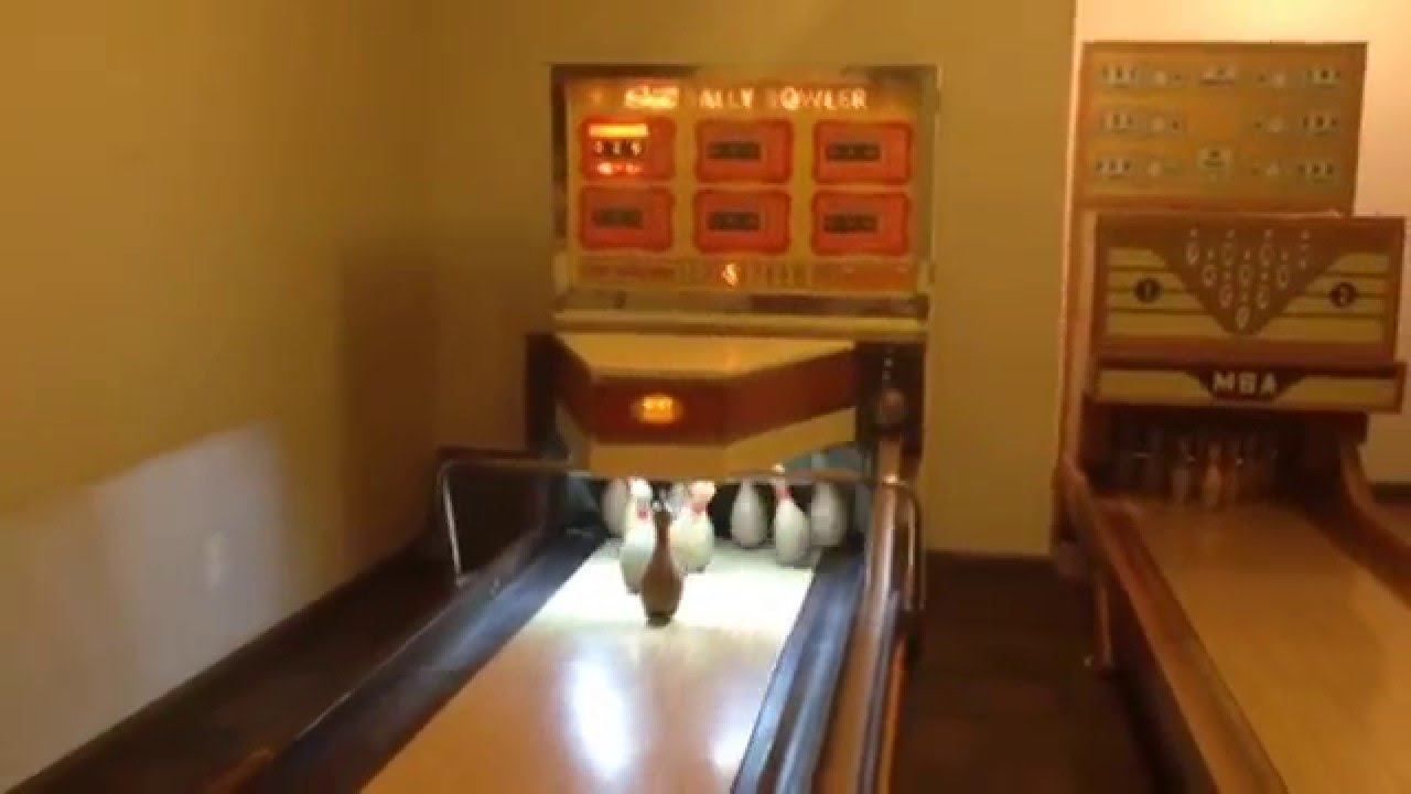 1969 Super Bally Ball Bowler 21' Bowling Machine YouTube
