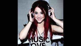 Ariana Grande Red hair era #catvalentine #ariana #victorious