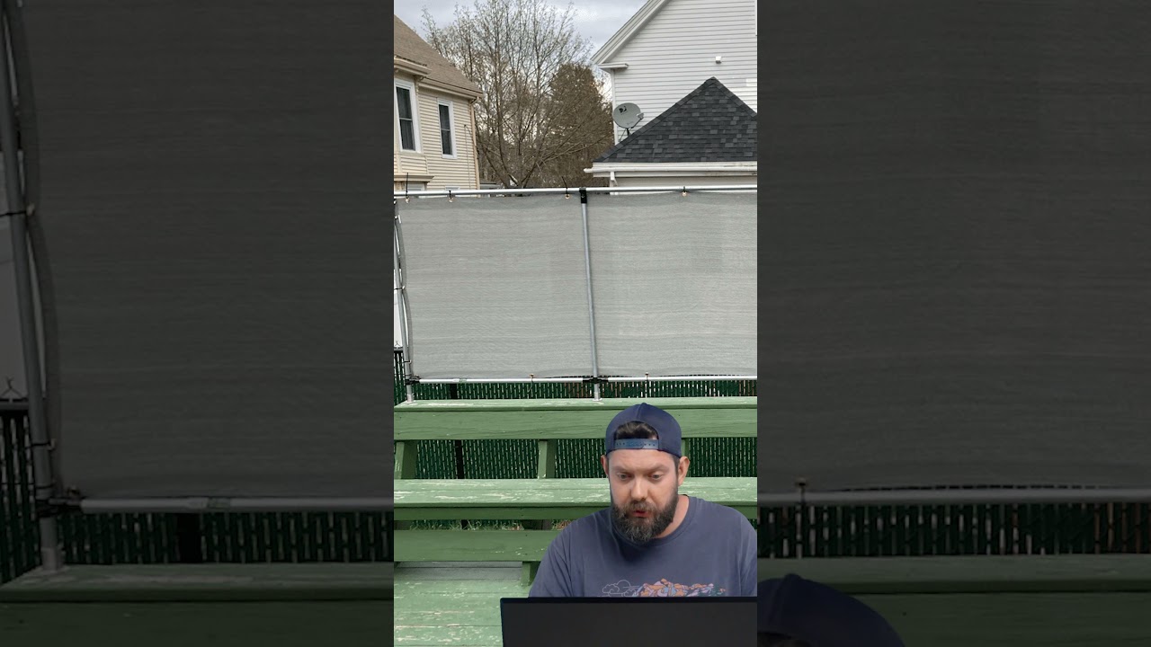 DIY Deck Privacy Screen 