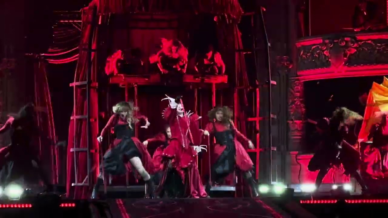 LADY GAGA THE MAYHEM BALL MIAMI NIGHT 2 / INTRO 