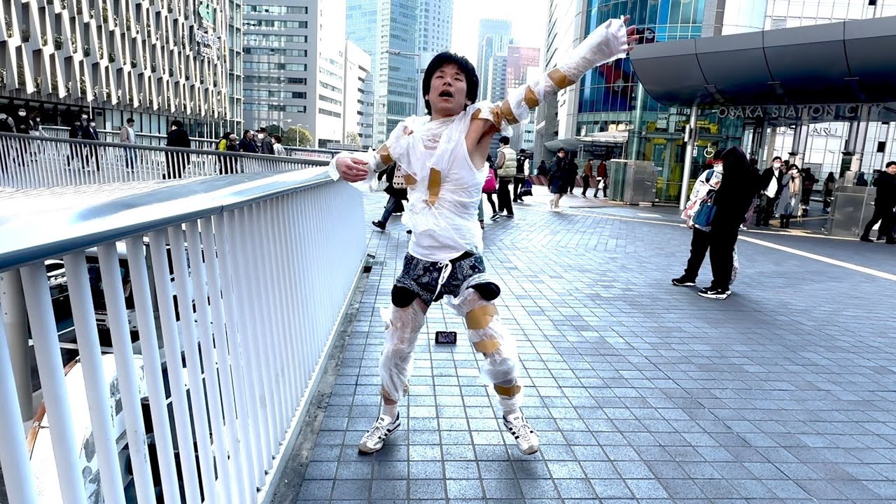 A・RA・SHI (see-through costume ver.) at Umeda Station - YouTube