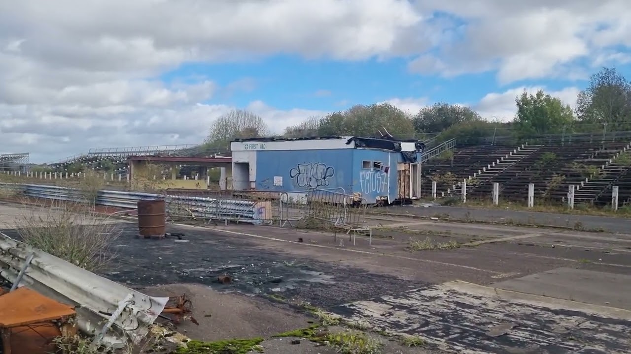 Closed down avon dragstrip October 24th 2025