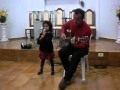 Maressa lira cantando acompanhada pelo papai   prof elessandra mara  elessandra mara