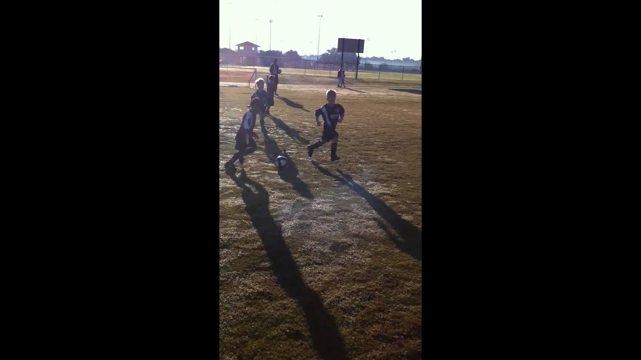 360 spin move by 5 year old soccer player
