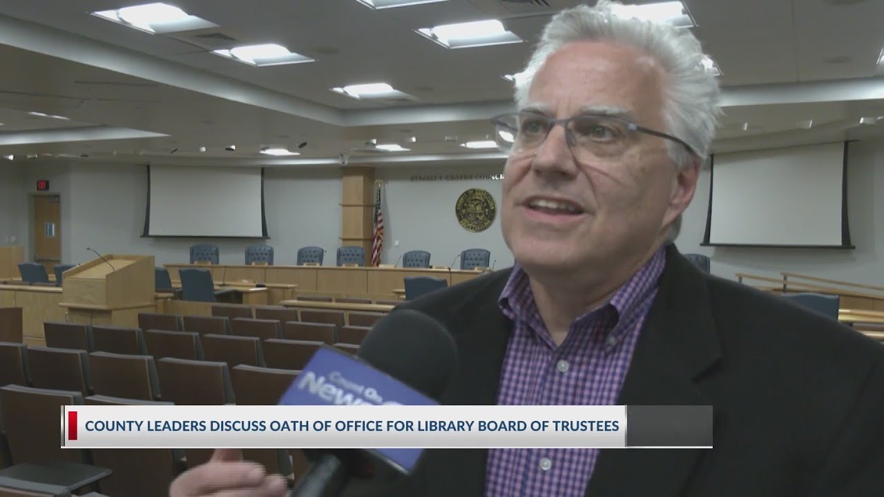 County leaders discuss oath of office for library board of trustees ...