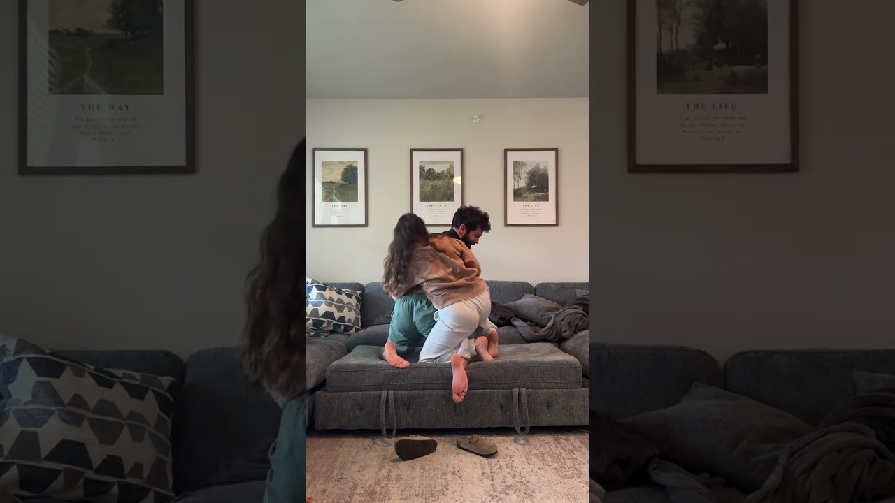 Wrestling Showdown: Couples Compete! 