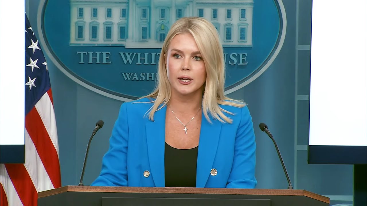 TRIGGERED Trump Press Secy calls question “STUPID”