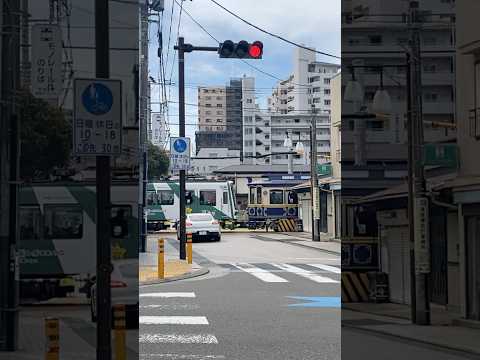 江ノ電 (江之電電車 - 江島電鐵) Part 2 江之島 平交道｜我與世界之鐵路 日本 江ノ島編 ｜ 私は世界の鉄道と 江ノ島駅 駅近くの踏切 10形 ｜#江島電鐵 #江ノ電 #江之島 #踏切