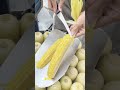 बुट्टा छीलने का आसान तरीका — स्ट्रीट स्टाइल कॉर्न कटिंग!"🌽😱 #shorts' #trending Corn Cutting Trick