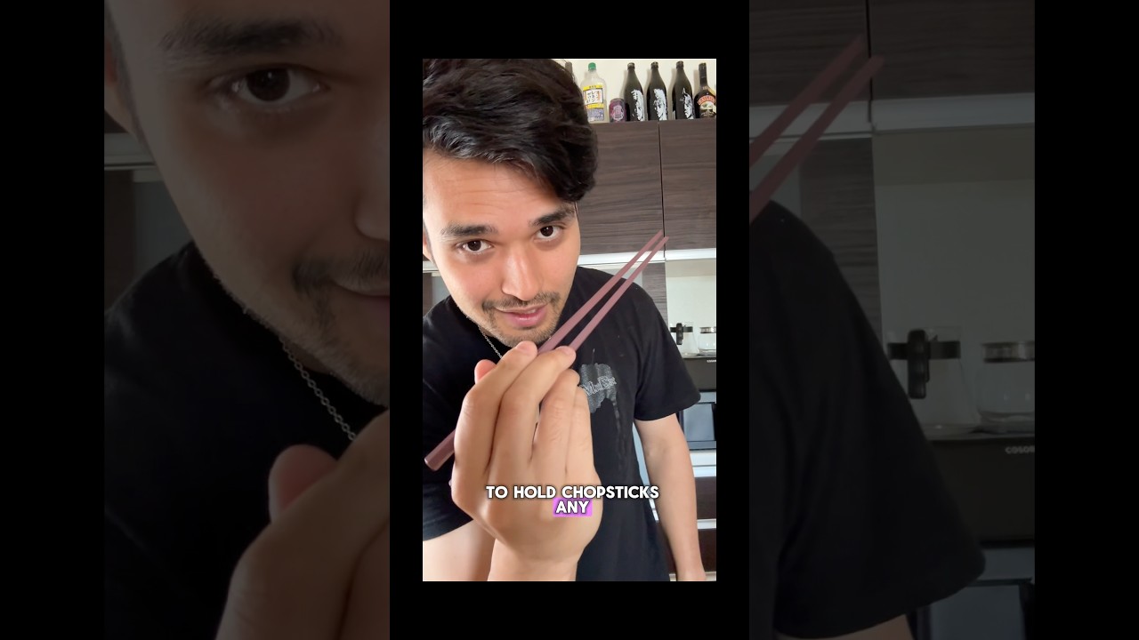 How to use chopsticks the Japanese way 🥢 🇯🇵