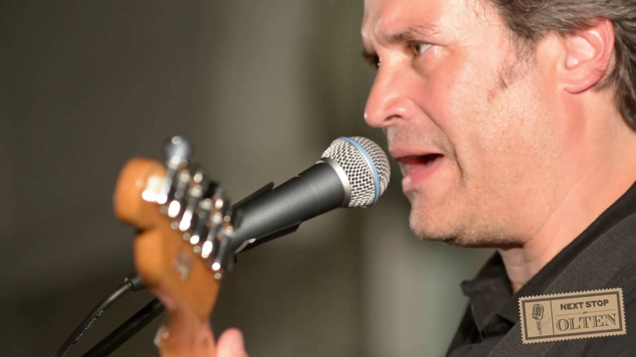 Pink Pedrazzi & Big Easy - Black & White