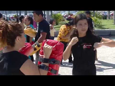 Como estrategia contra la violencia, mujeres de Acapulco aprenden defensa personal1