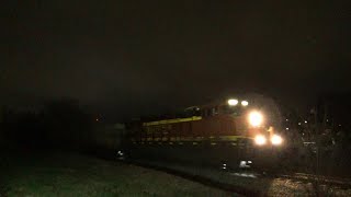 K5HLB! BNSF ES44C4 8055 Leads CSX Empty Phosphate B218-22 on 1/26/23