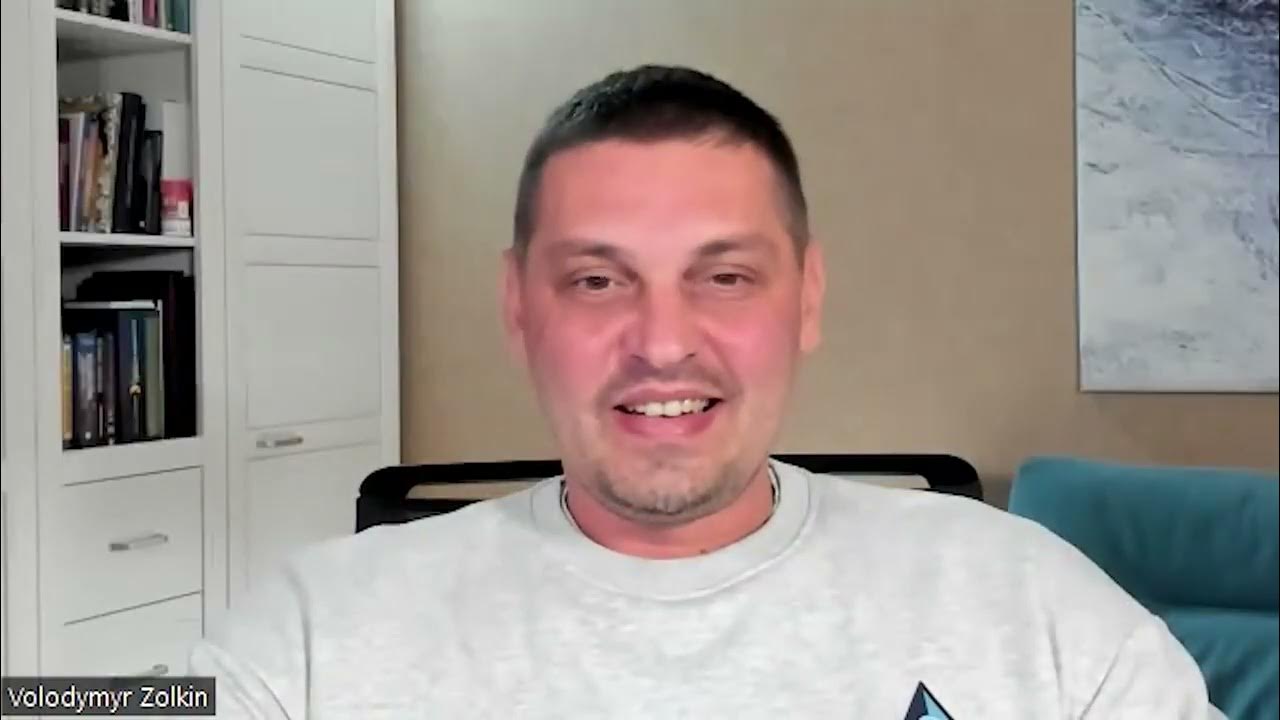Украинский блоггер золкин. Ютуб золкин. Volodymyr zolkin блоггер. Ютуб золкин. Тролль золкин в ютубе.