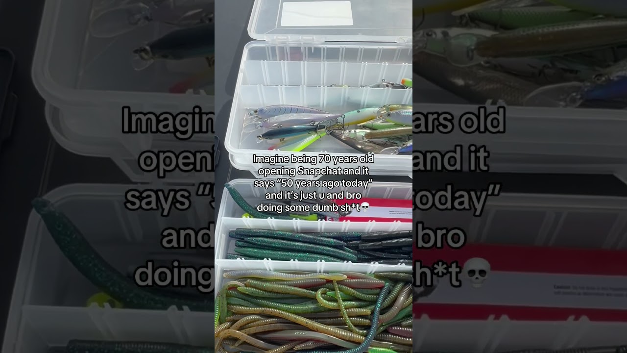 Showing my grandkids 😂 