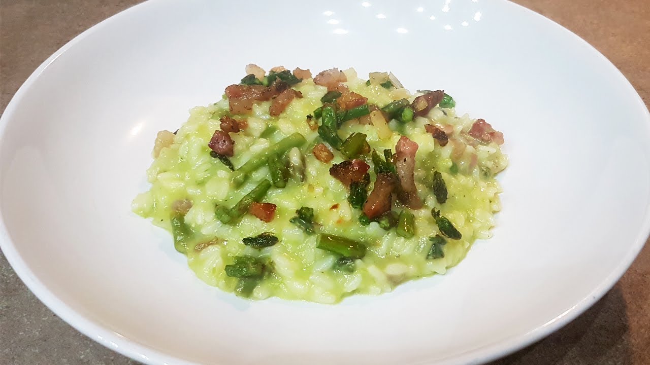 RISOTTO AGLI ASPARAGI IN 1 MINUTO ricette veloci FoodVlogger YouTube