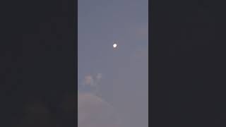 081325 0550hrs Moon is visible over Syracuse NY before the Rising Sun!!