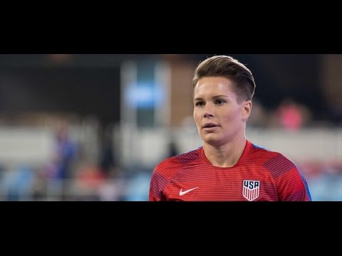 Ashlyn Harris  Part 3 Soccer player read rules before posting  Page 603   The L Chat