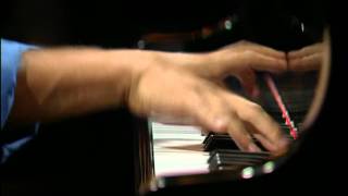 Francesco Libetta plays Godowsky Badinage (Chopin Études Op.10 No.5 + Op.25 No.9 combined) - HD