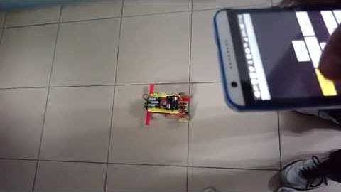 《影片5》  藍芽控制自走車 手機遙控