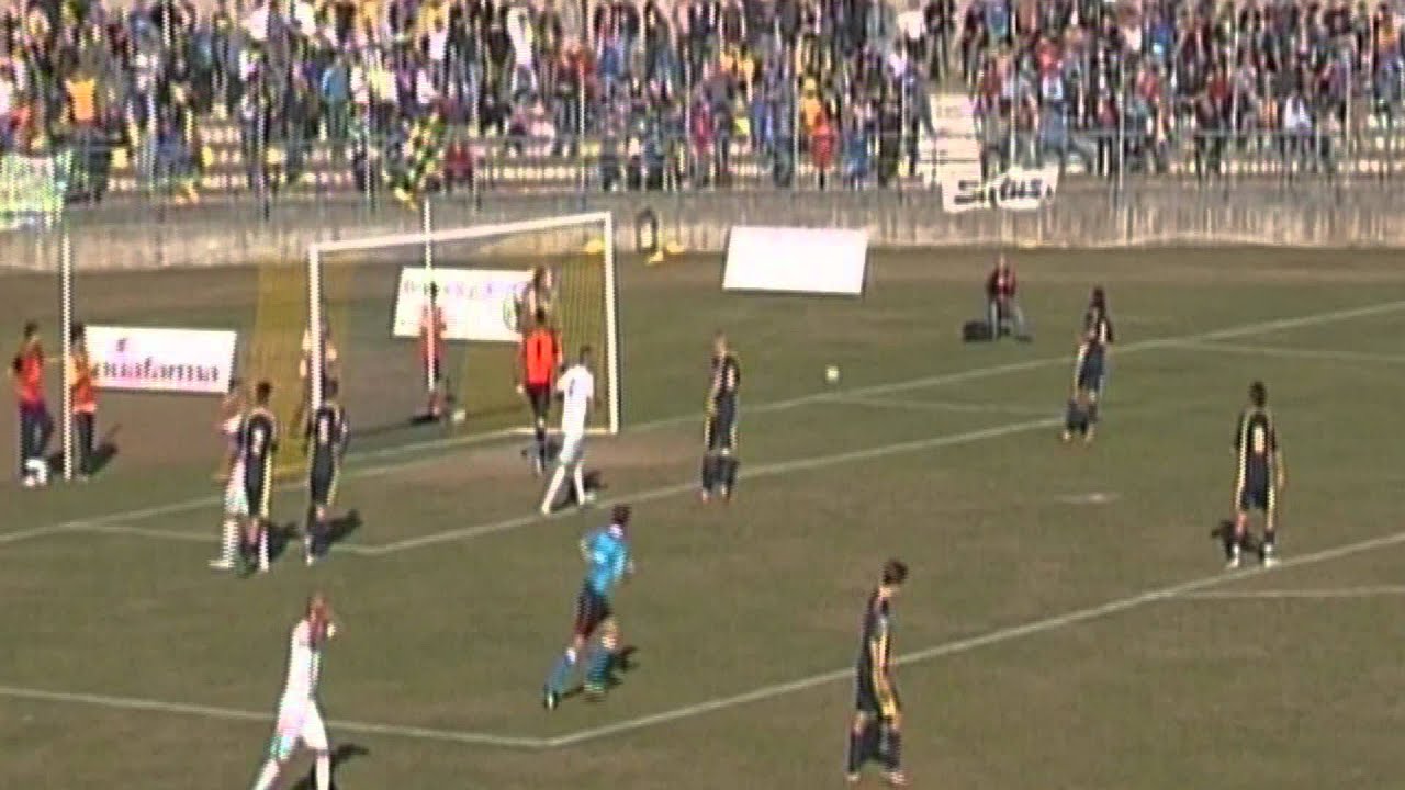 Highlights Carrarese-Spezia 2-1.mpg