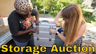 U-Haul Storage Locker Auctions LIVE Unboxing Storage Treasures