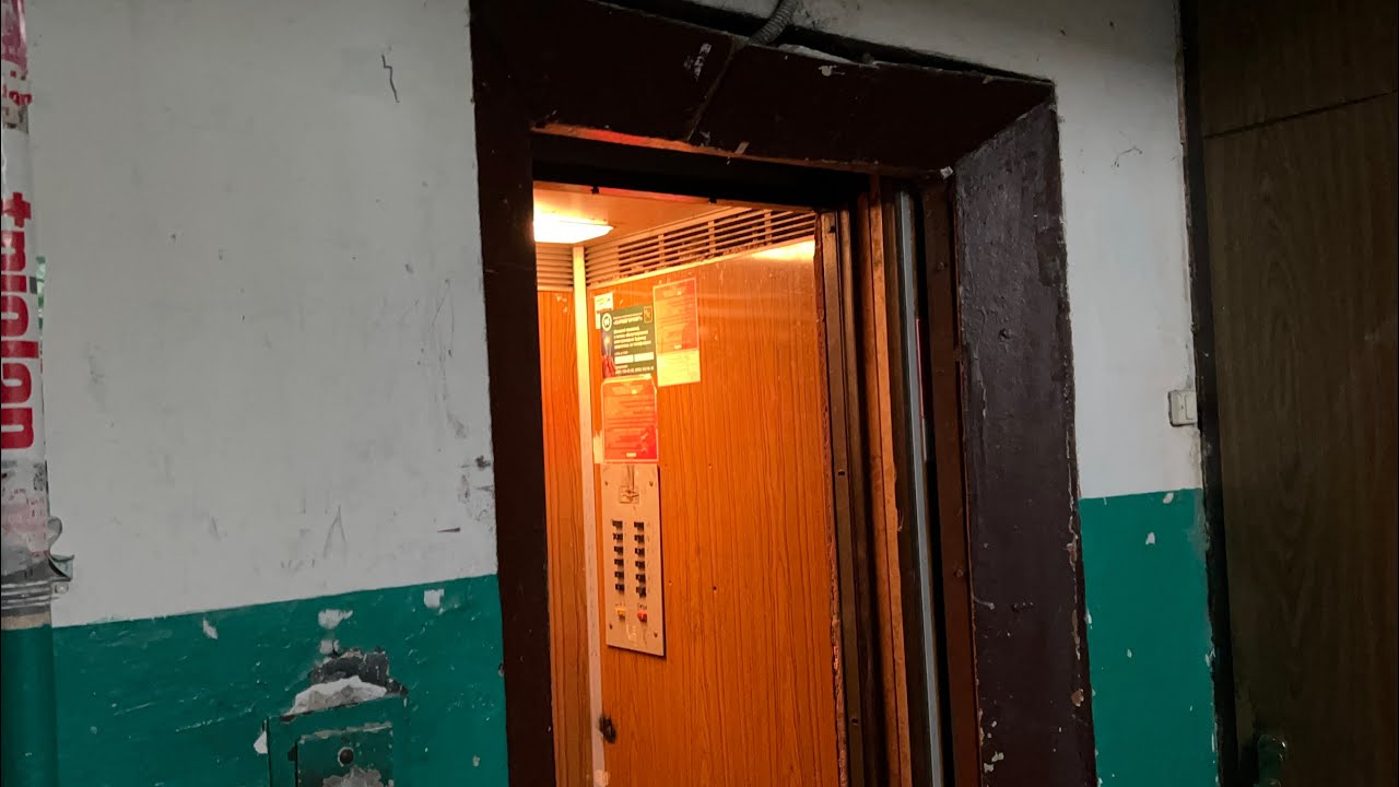 (Г. Харьков) 🔹 лифты МЛЗ 80-х, г/п 300(?) кг, V=1 м/с (417)