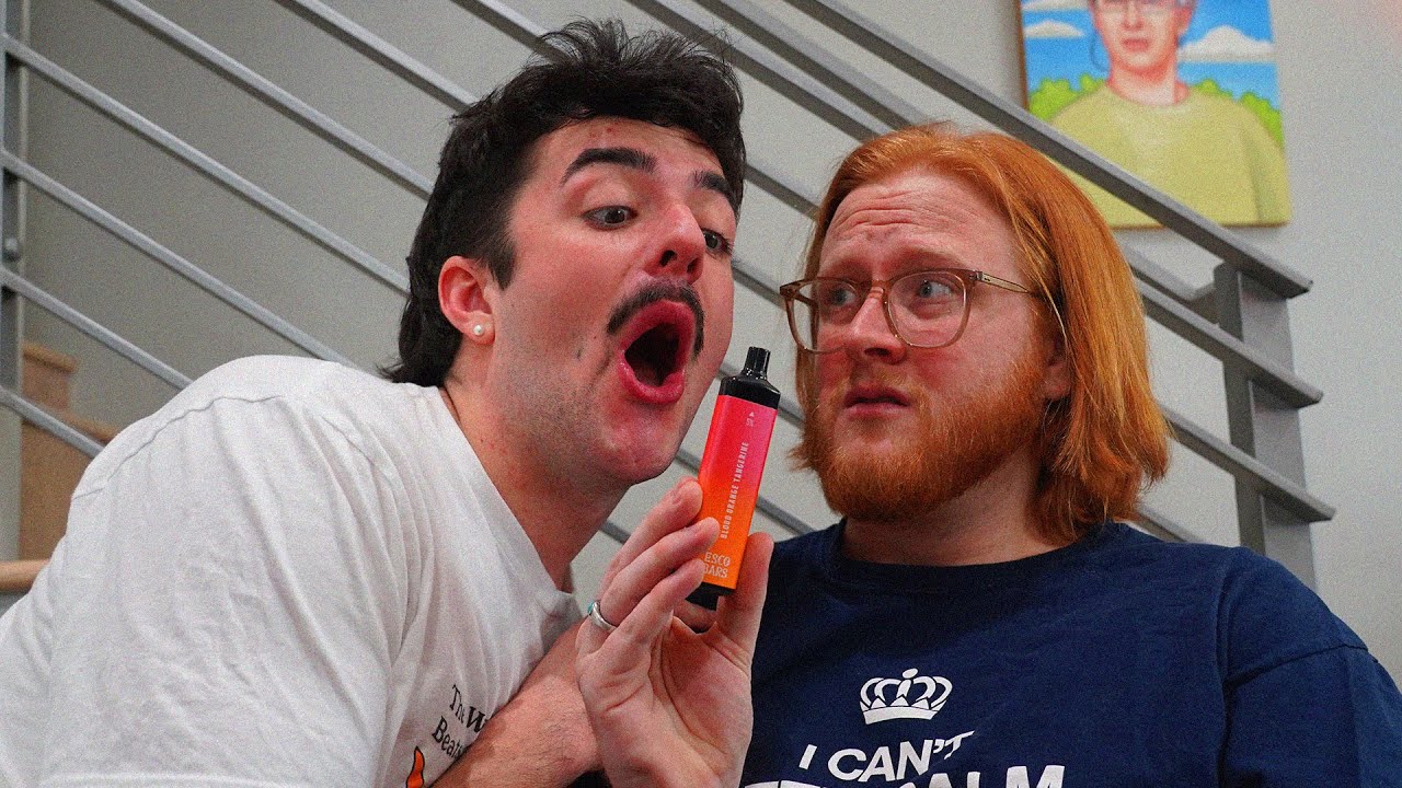 твой друг, который всегда хочет попробовать твой вейп