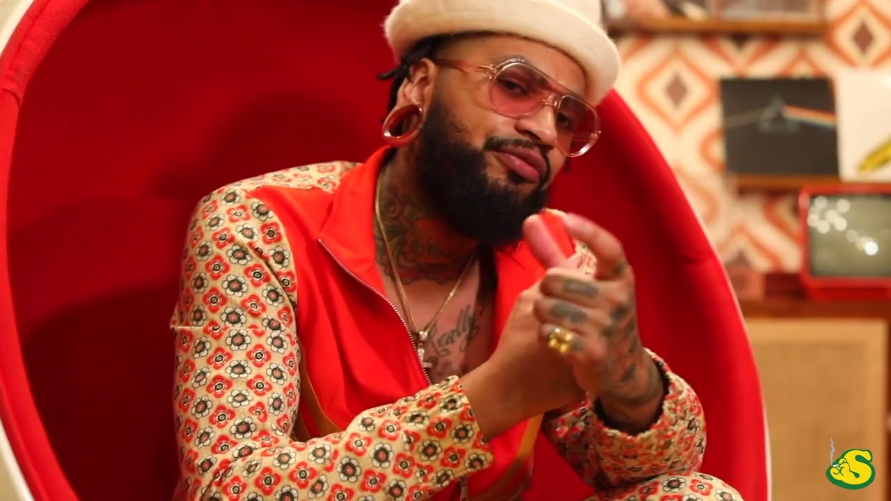 Cashius Green - Take Your Shoes Off (Official Music Video)