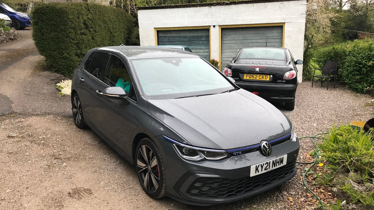 VW Mk8 Golf GTE PHEV First Look