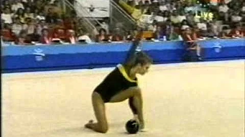 Jennifer Lovell Ball OG Qualif 1992.wmv